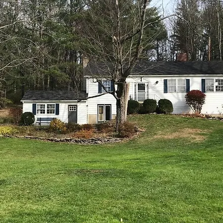 Beautiful Multi-Generational Country Home Corning Extérieur photo